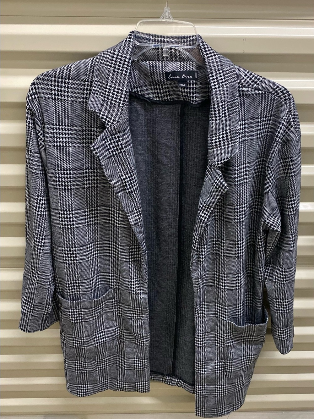 Love Tree Black and White Plaid Blazer 🖤🤍